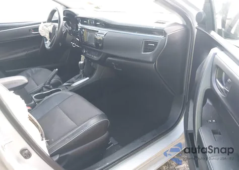 2015 Toyota Corolla S Plus z USA, uszkodzony, nr VIN 2T1BURHE8FC279231